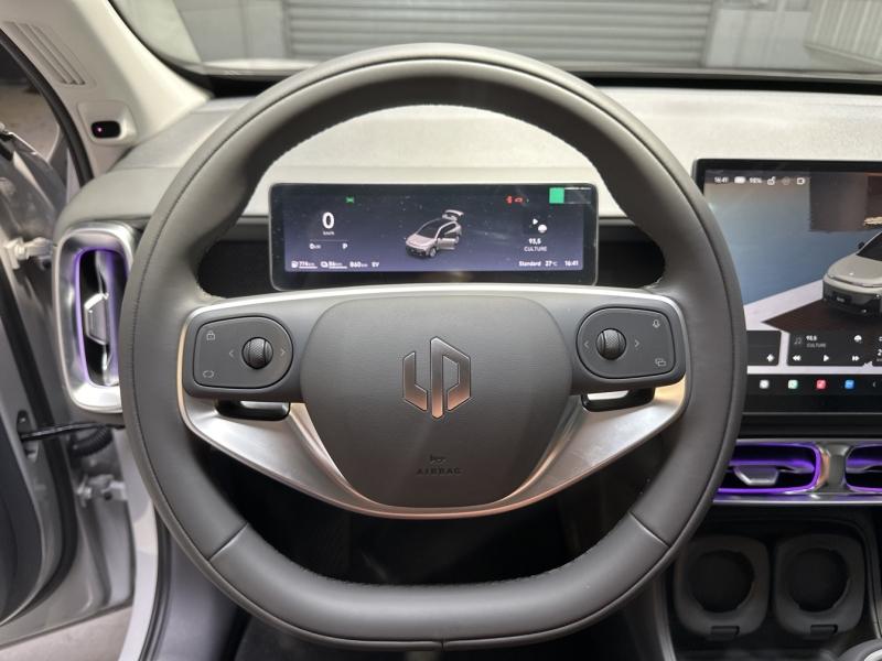 Image LEAPMOTOR B10 REEV 218ch 18,8 kWh Design