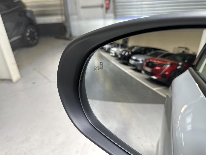 Image LEAPMOTOR B10 REEV 218ch 18,8 kWh Design