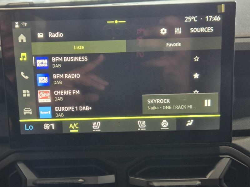 Image DACIA Duster 1.6 hybrid 140ch Journey