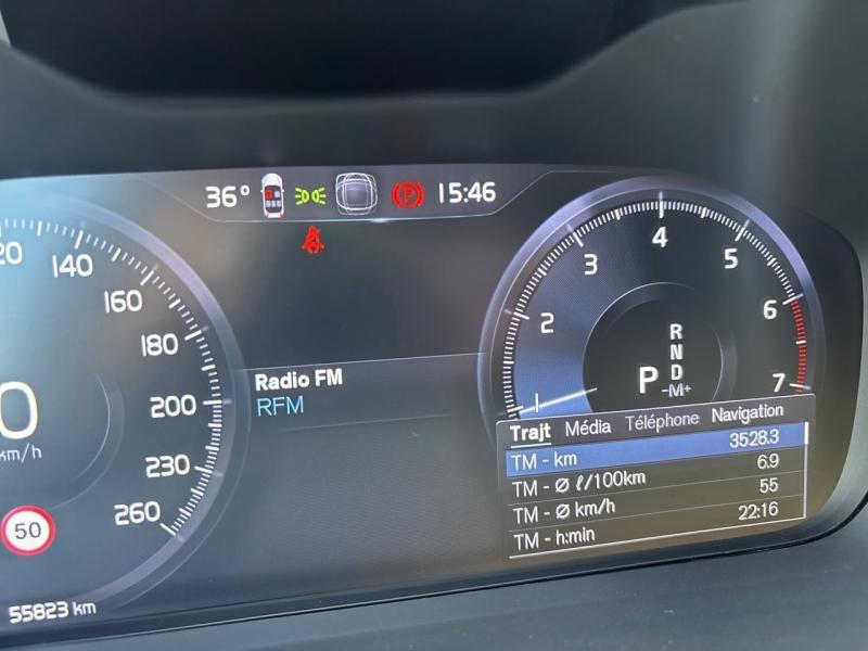 Image VOLVO XC40 T2 129ch Momentum Business Geartronic 8