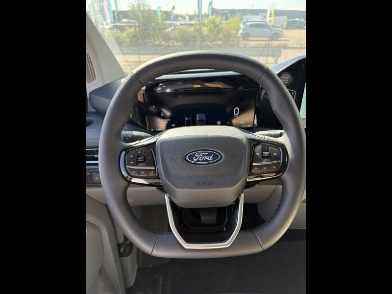 Image FORD Transit CUSTOM FOURGON320 L1H1LIMITED2.5L Durc 232ch hyb rechar CVTPHEVCVT LIMITED