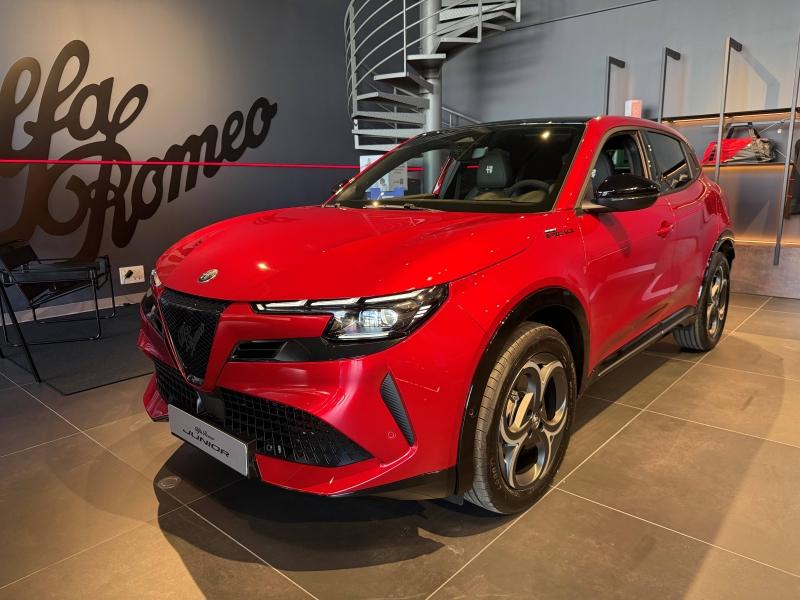 Image ALFA ROMEO Junior 1.2 Ibrida 145ch Sport Speciale e-DCT6