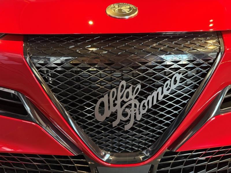 Image ALFA ROMEO Junior 1.2 Ibrida 145ch Sport Speciale e-DCT6