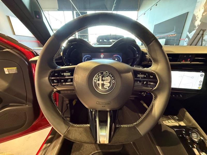 Image ALFA ROMEO Junior 1.2 Ibrida 145ch Sport Speciale e-DCT6