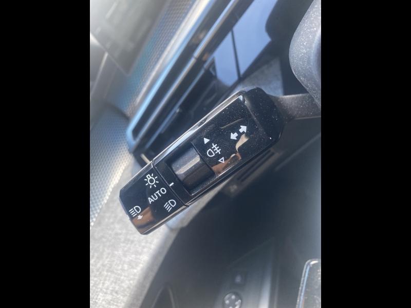 Image PEUGEOT 3008 Electrique 210ch Batterie 73 kWh GT
