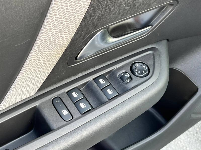 Image CITROEN C4 BlueHDi 130ch S&S Shine Pack EAT8