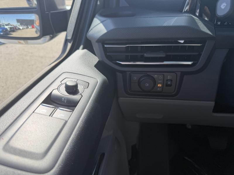 Image FORD Fourgon 320 L1H1 2.5L Duratec 232 ch hybride rechargeable CVT PHEV LIMITED