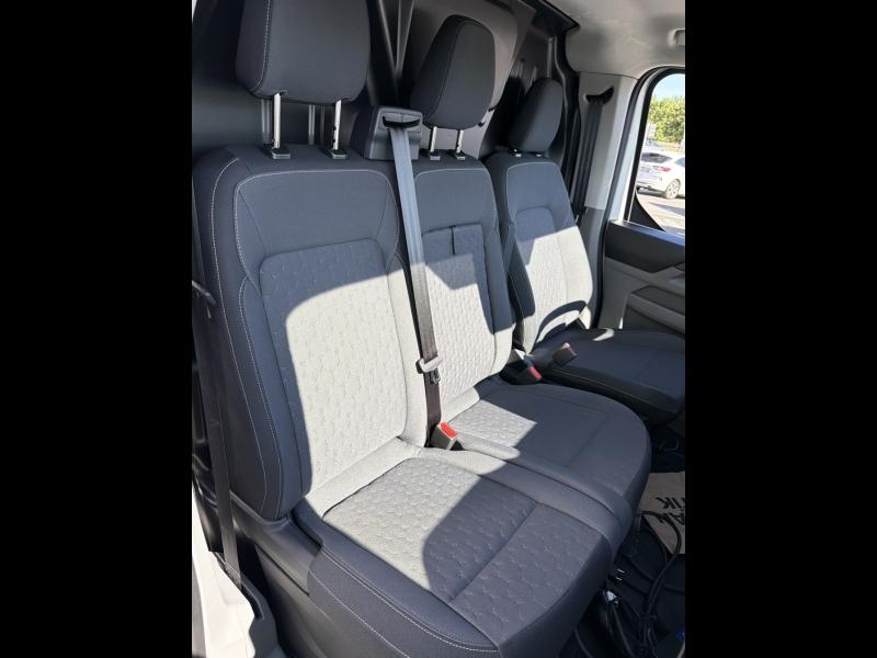 Image FORD Transit Custom Fg 320 L1H1 2.5 Duratec 232ch Hybride rechargeable Limited CVT