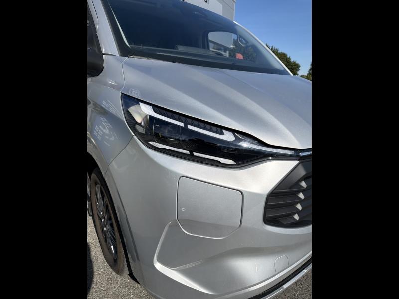 Image FORD Transit Custom Fg 320 L1H1 2.5 Duratec 232ch Hybride rechargeable Limited CVT