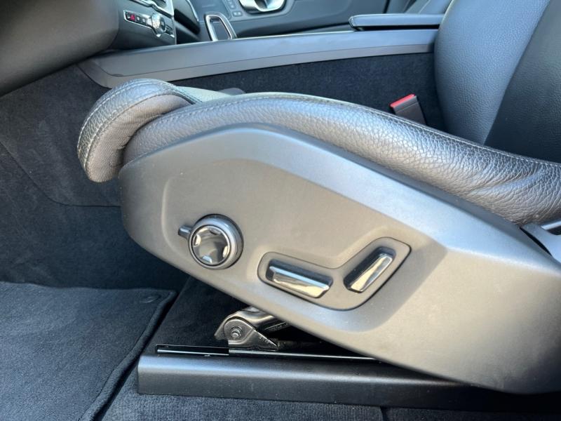 Image VOLVO XC60 B5 AdBlue AWD 235ch Ultimate Style Chrome Geartronic