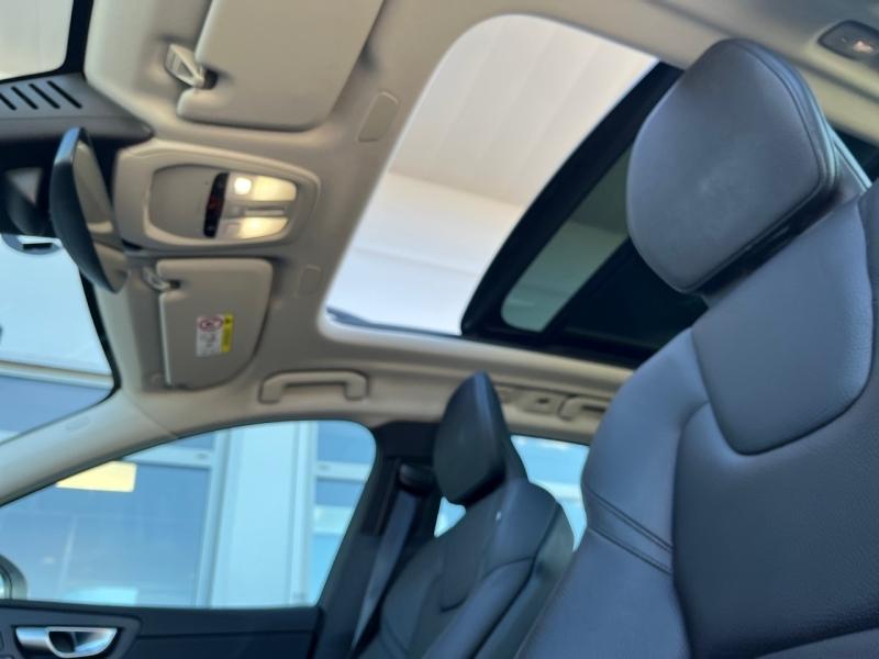 Image VOLVO XC60 B5 AdBlue AWD 235ch Ultimate Style Chrome Geartronic