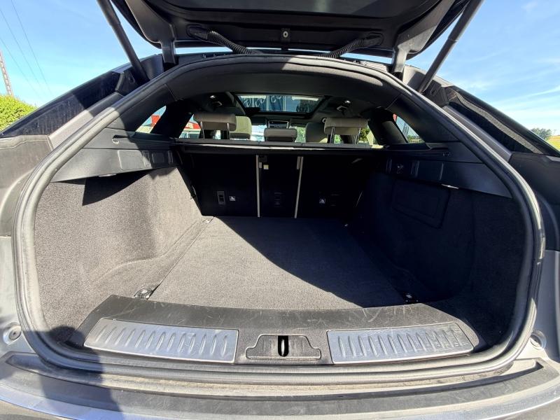 Image LAND-ROVER Range Rover Velar 3.0D V6 300ch R-Dynamic SE AWD BVA