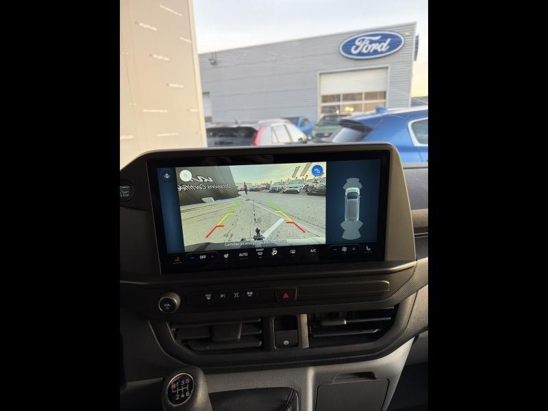 Image FORD Transit Custom Kombi 320 L1H1 2.0 EcoBlue 136ch Trend