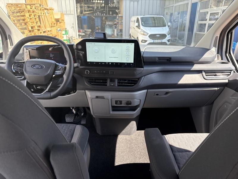 Image FORD Transit CUSTOM CAB APP 320 L1H1 2.0L EcoBlue diesel 170 ch BVA8 LIMITED