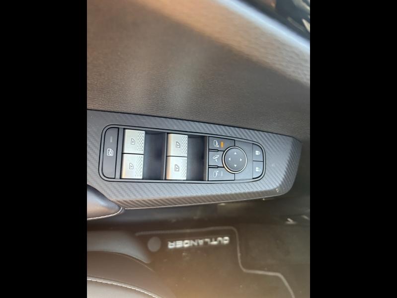 Image MITSUBISHI Outlander 2.4 PHEV 306ch Intense 4WD