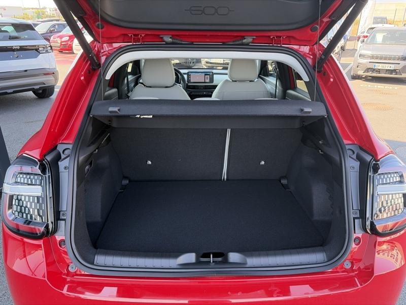 Image FIAT 600 1.2 Hybrid Turbo 110ch La Prima eDCT6