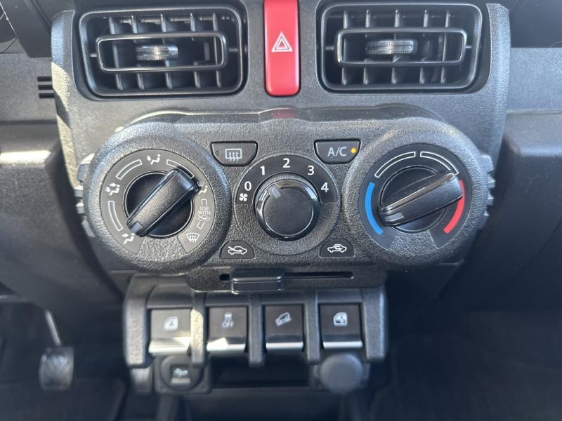 Image SUZUKI Jimny 1.5 VVT Privilège