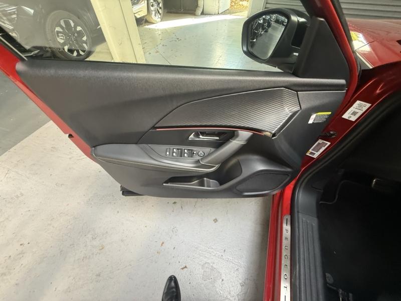 Image PEUGEOT 2008 1.2 PureTech 155ch S&S GT Pack EAT8