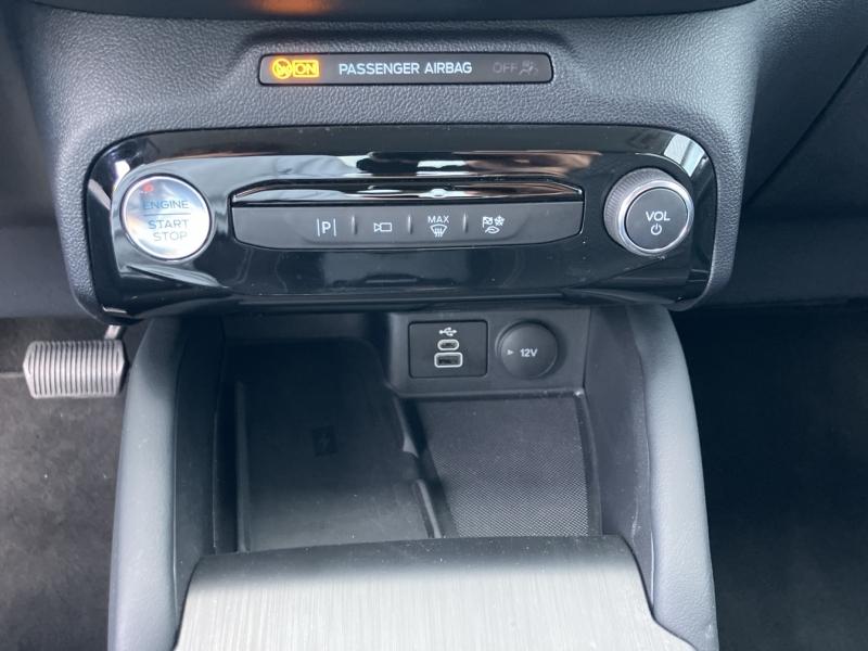 Image FORD Kuga 2.5 Duratec 180ch Hybrid FlexiFuel Titanium Business Powershift