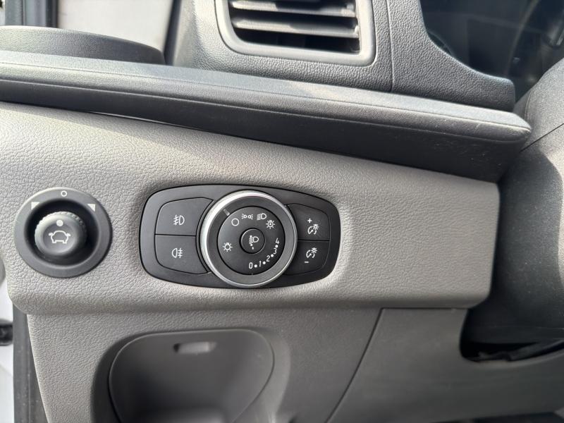 Image FORD Transit 2T CCb P350 L2 RJ HD 2.0 EcoBlue 170 ch S&S Trend Business