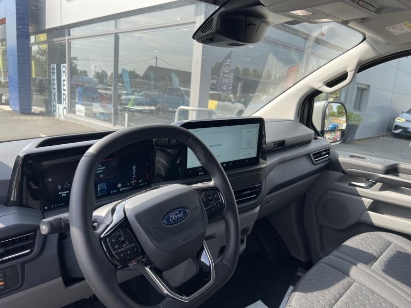Image FORD Transit Custom Fg 320 L1H1 2.5 Duratec 232ch Hybride rechargeable Limited CVT