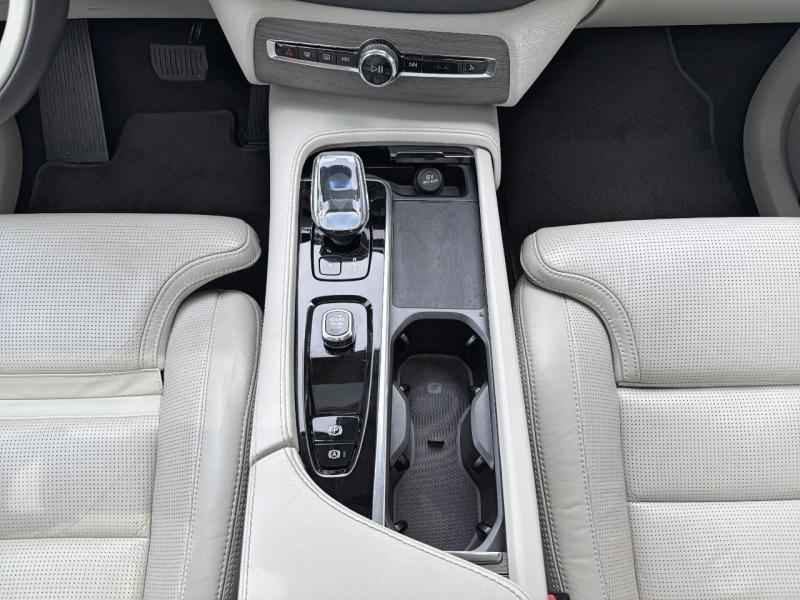 Image VOLVO XC90 T8 AWD 310 + 145ch Ultimate Style Dark Geartronic