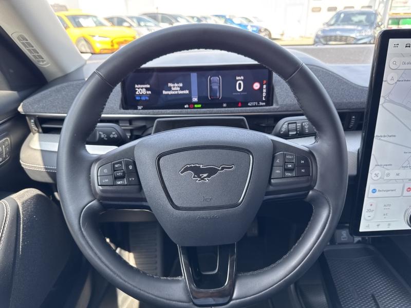 Image FORD Mustang Mach-E 269ch Standard Range 72,6kWh Mach-E Propulsion