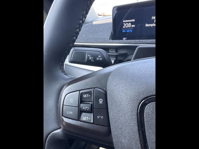 Image FORD Mustang Mach-E 269ch Standard Range 72,6kWh Mach-E Propulsion