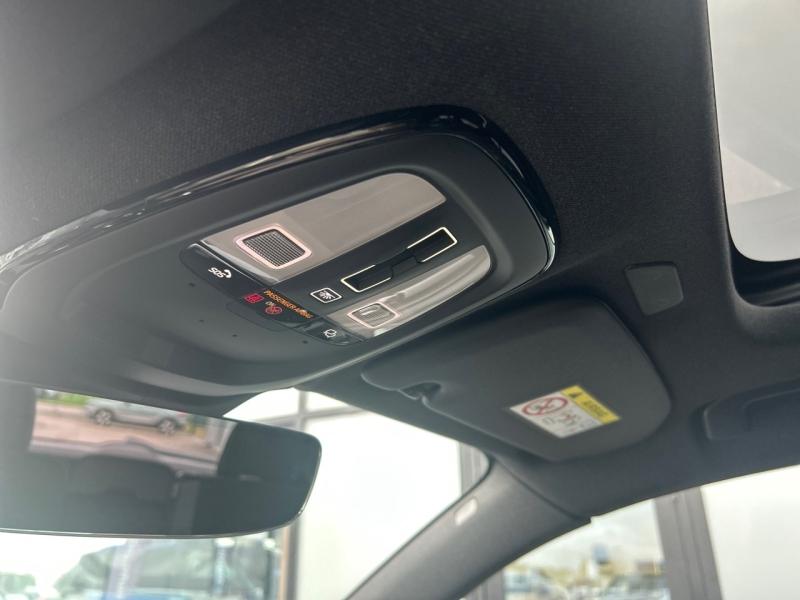 Image VOLVO XC40 B3 163ch Black Edition DCT 7