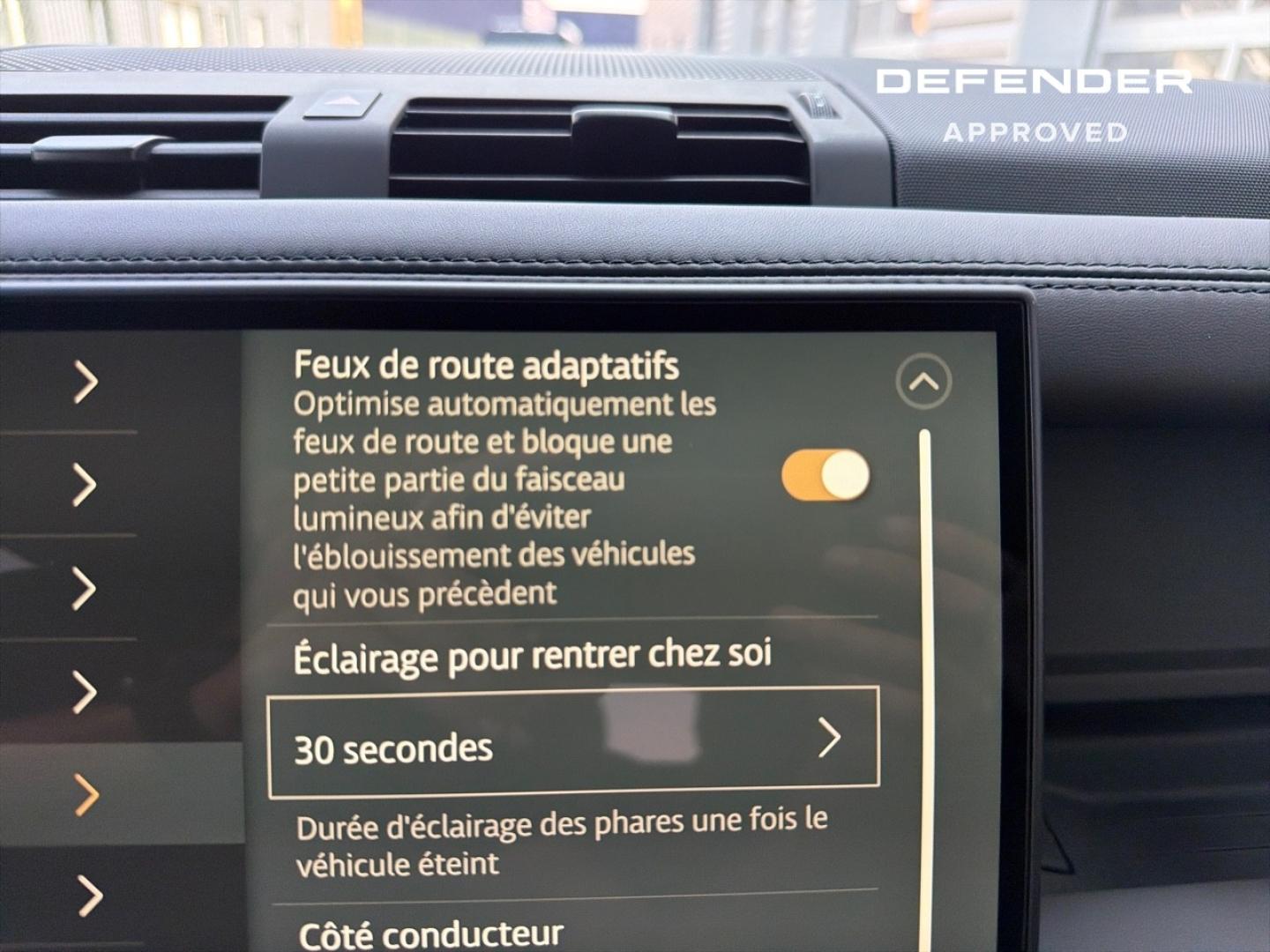 Image LAND-ROVER Defender 110 2.0 P300e PHEV X-Dynamic HSE