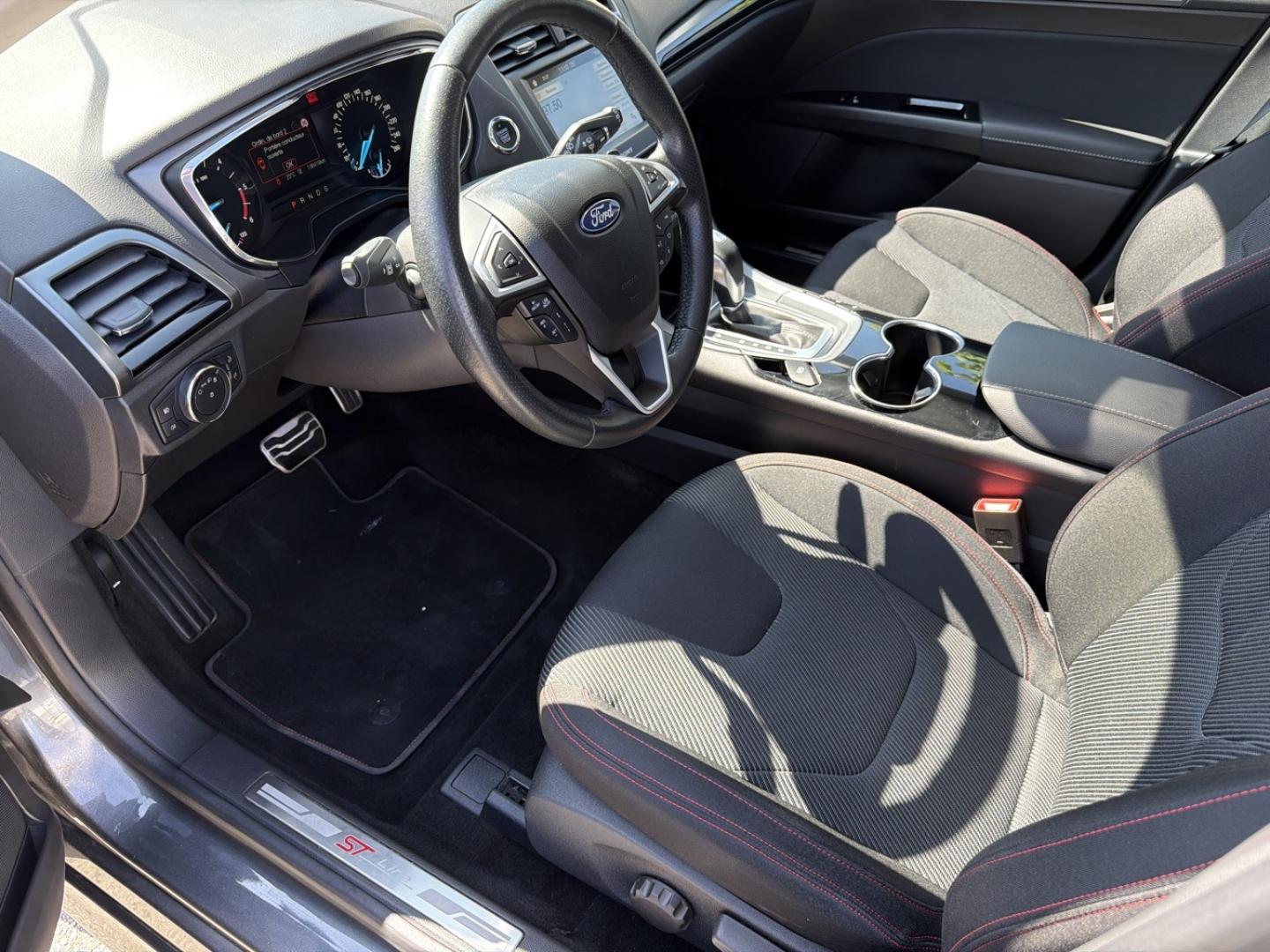 Image FORD Mondeo 2.0 TDCi 180ch ST-Line i-AWD PowerShift 5p Euro6.2