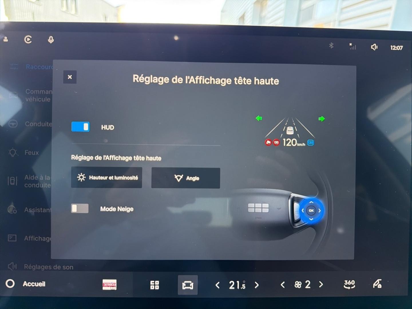 Image GEELY Starray 1.5 EM-i 99+218ch Max+