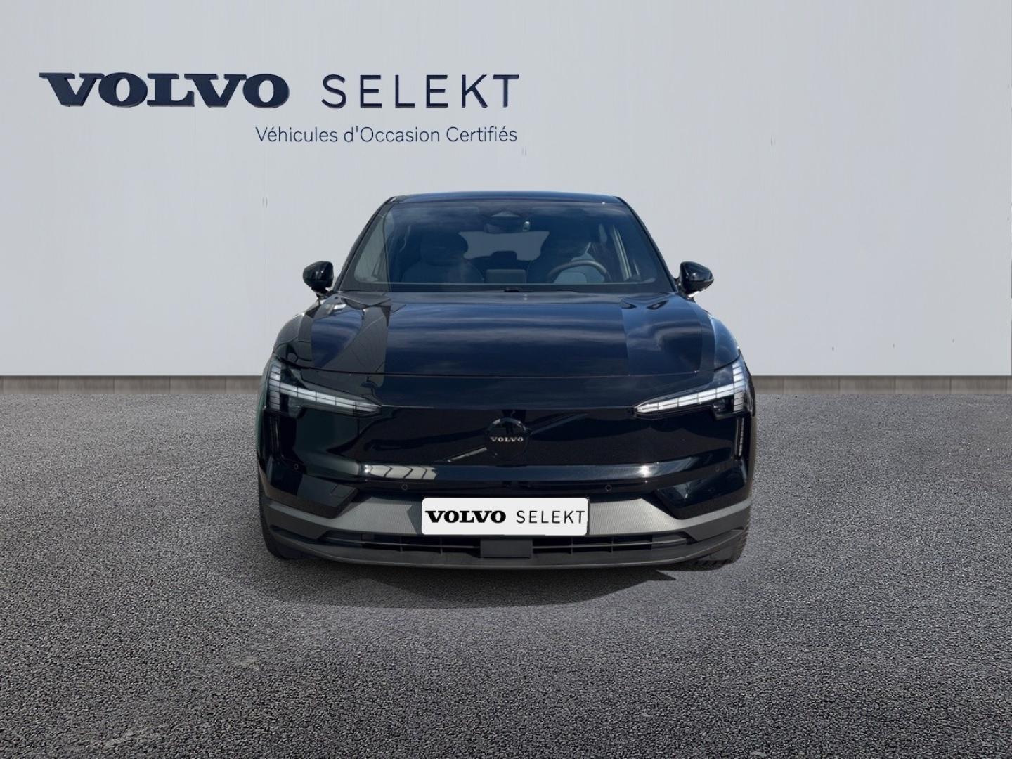 Image VOLVO EX30 P5 Long Range 272ch 69kWh Black Edition