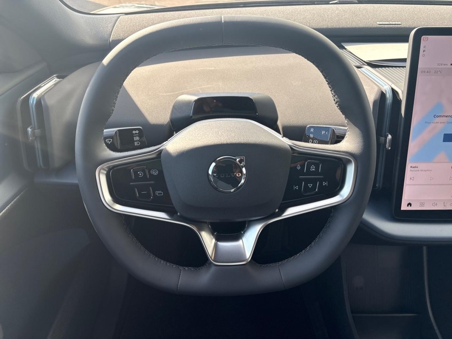 Image VOLVO EX30 P5 Long Range 272ch 69kWh Black Edition
