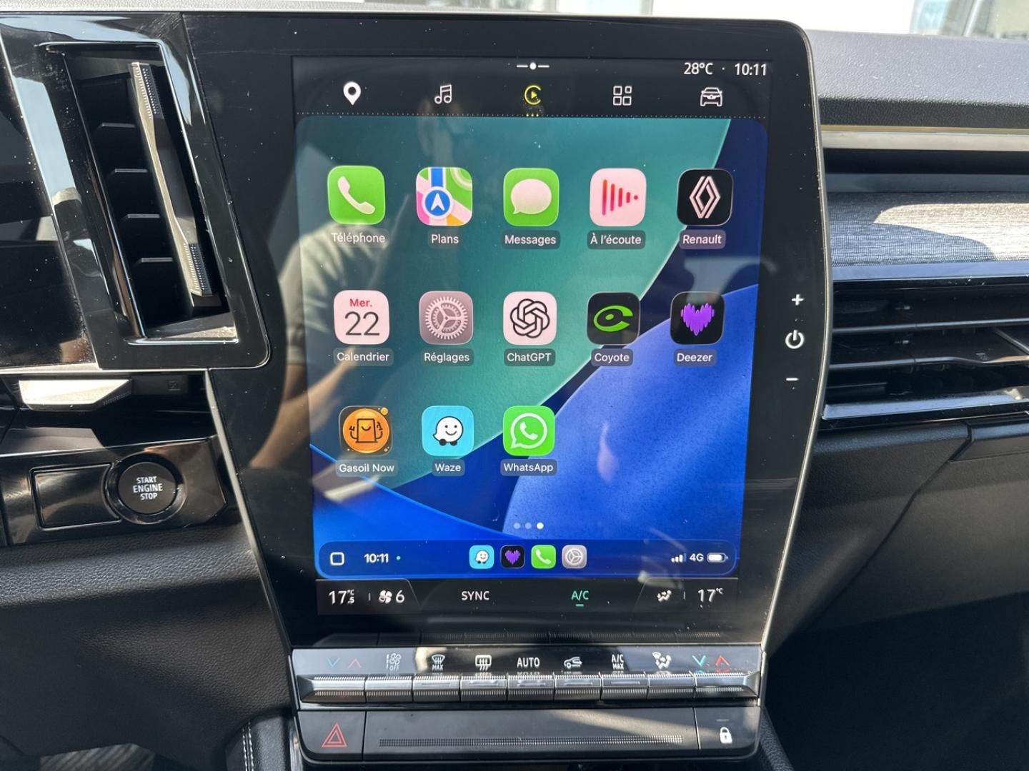 Image RENAULT Austral 1.2 E-Tech full hybrid 200ch Techno - 24