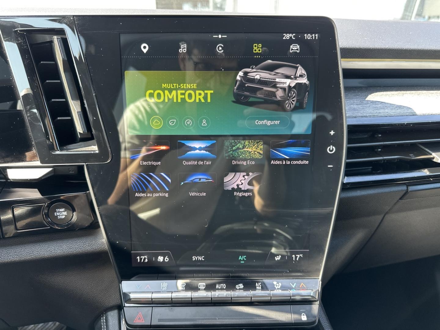 Image RENAULT Austral 1.2 E-Tech full hybrid 200ch Techno - 24