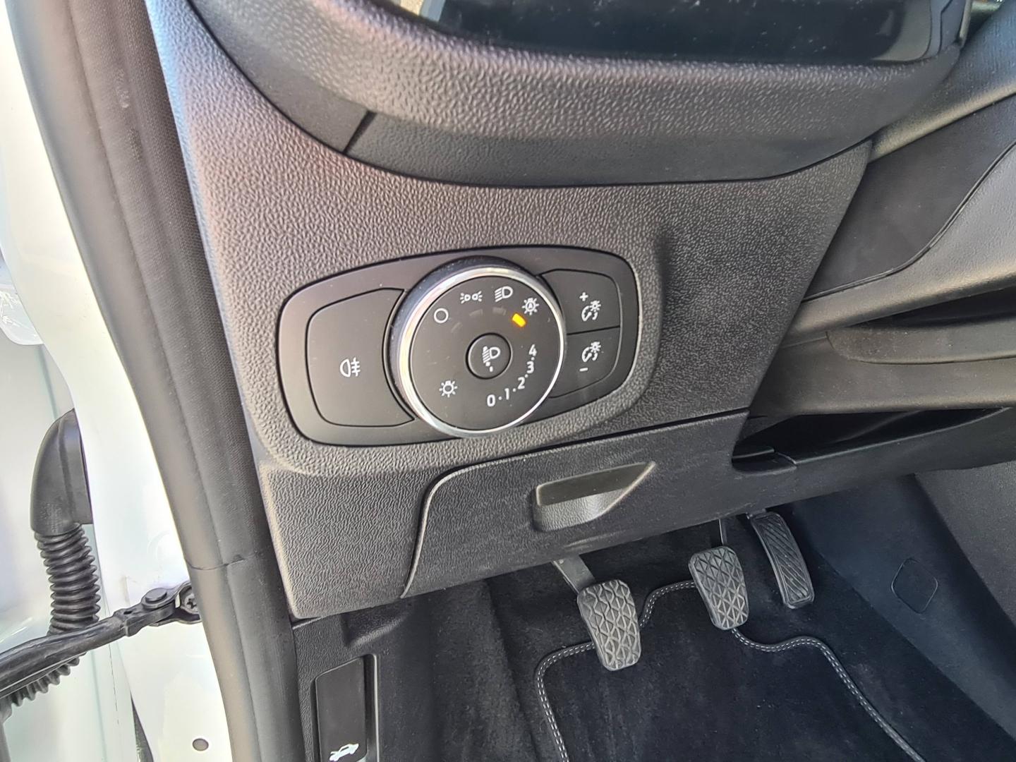 Image FORD Fiesta 1.0 Flexifuel 95ch Titanium Business 5p