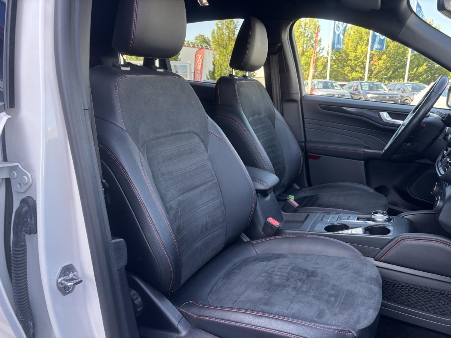 Image FORD Kuga 2.5 Duratec 190ch FHEV E85 ST-Line X BVA