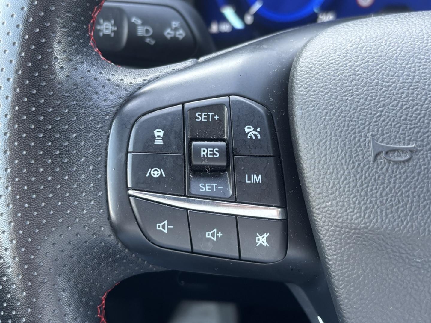 Image FORD Kuga 2.5 Duratec 190ch FHEV E85 ST-Line X BVA
