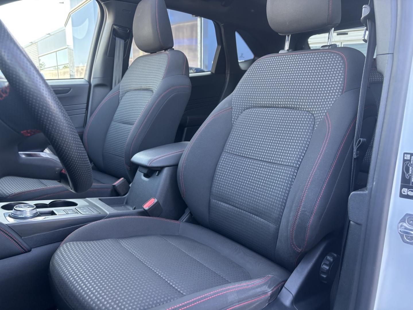 Image FORD Kuga 2.5 Duratec 190ch FHEV E85 ST-Line BVA