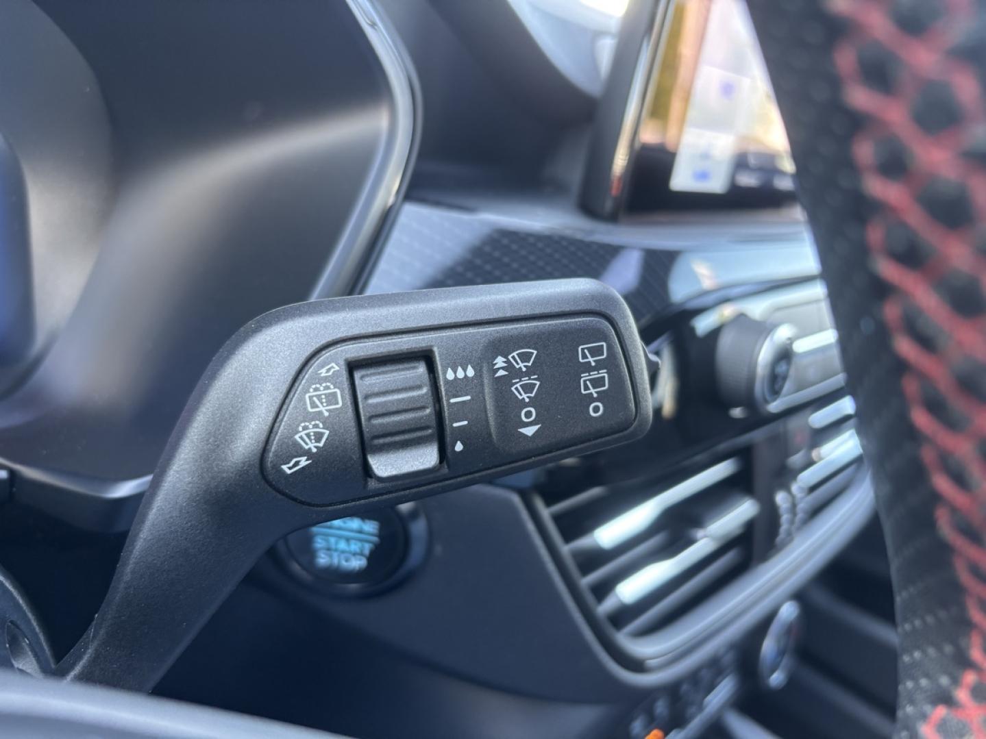 Image FORD Kuga 2.5 Duratec 190ch FHEV E85 ST-Line BVA