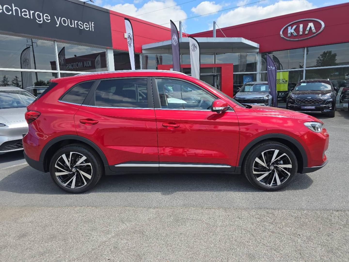 MG MOTOR ZS 1.5 Hybrid+ 197ch Luxury - Miniature 5