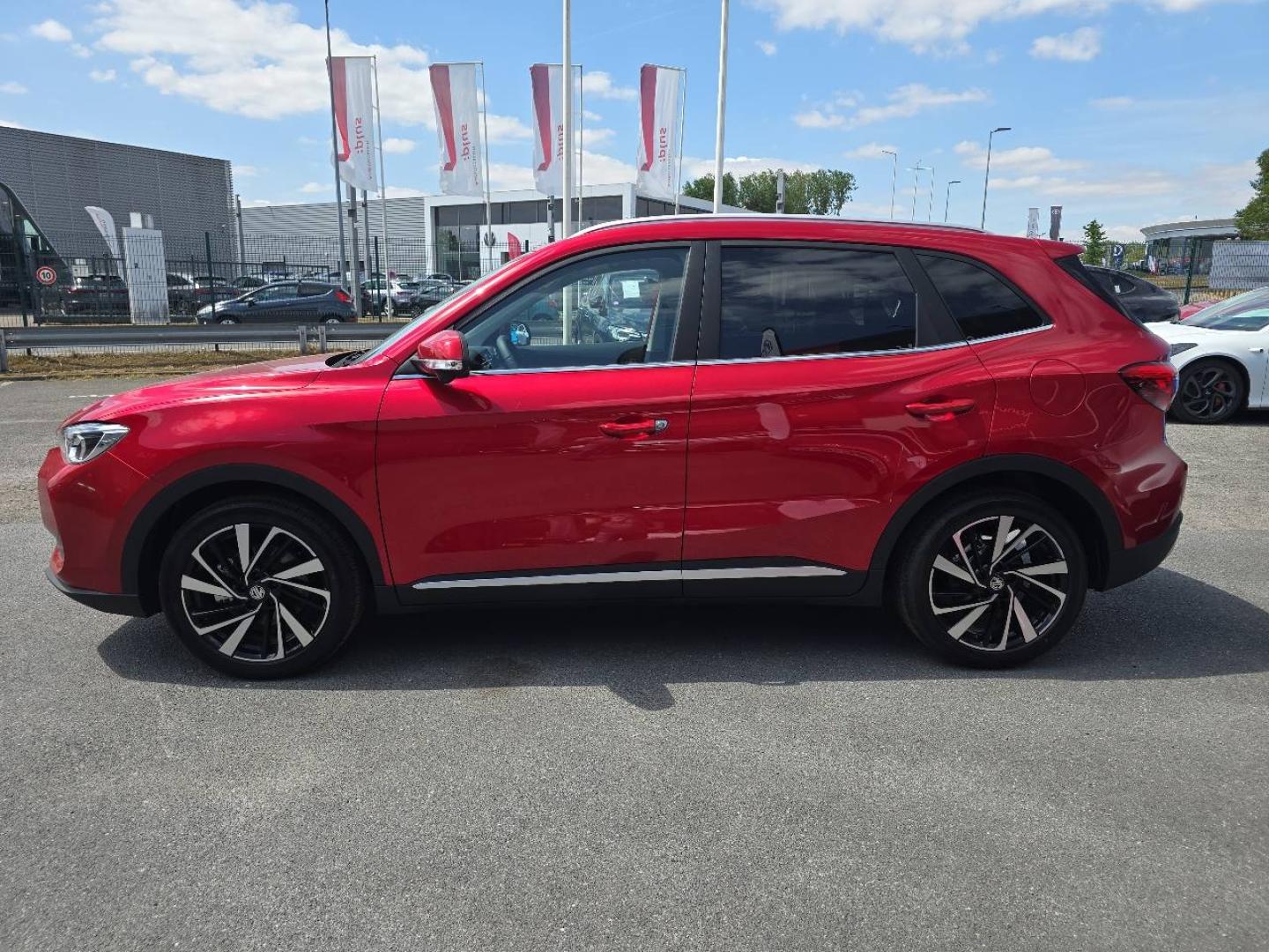 MG MOTOR ZS 1.5 Hybrid+ 197ch Luxury - Miniature 6
