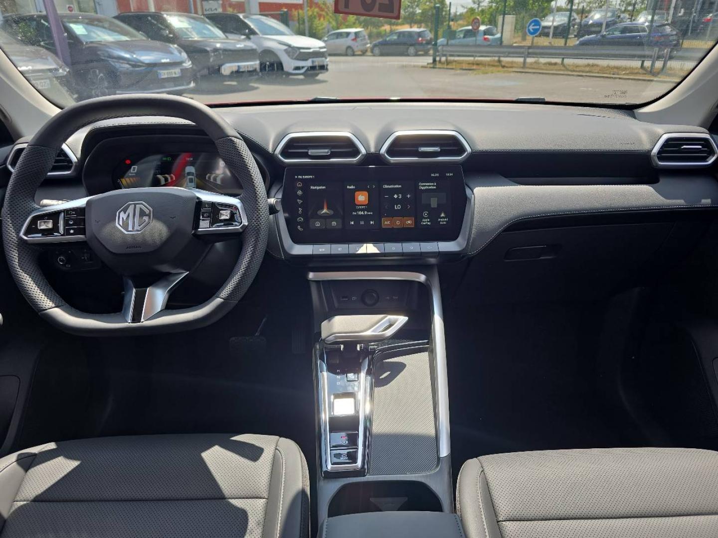 MG MOTOR ZS 1.5 Hybrid+ 197ch Luxury - Miniature 10