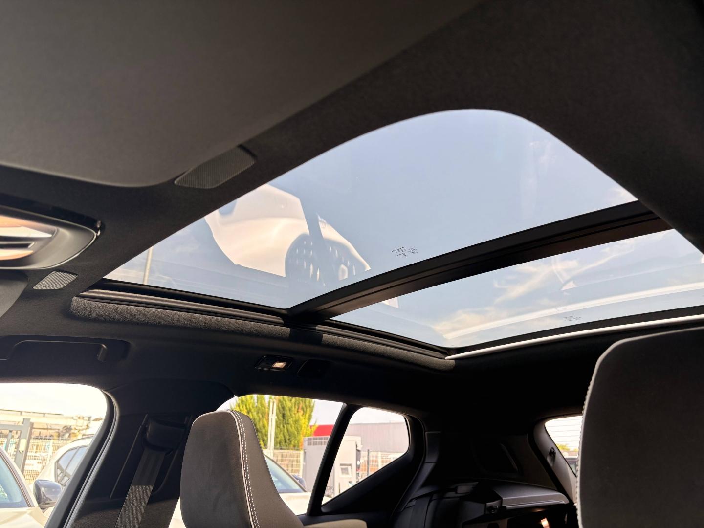 Image VOLVO XC40 B3 163ch Black Edition DCT 7