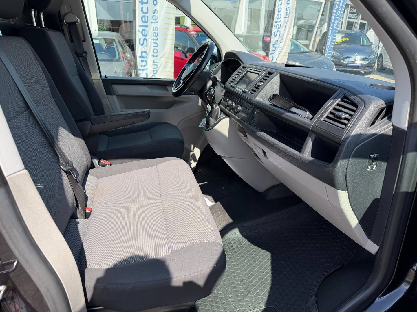 Image VOLKSWAGEN Transporter Fg 2.8T L1H1 2.0 TDI 204ch Business Line DSG7
