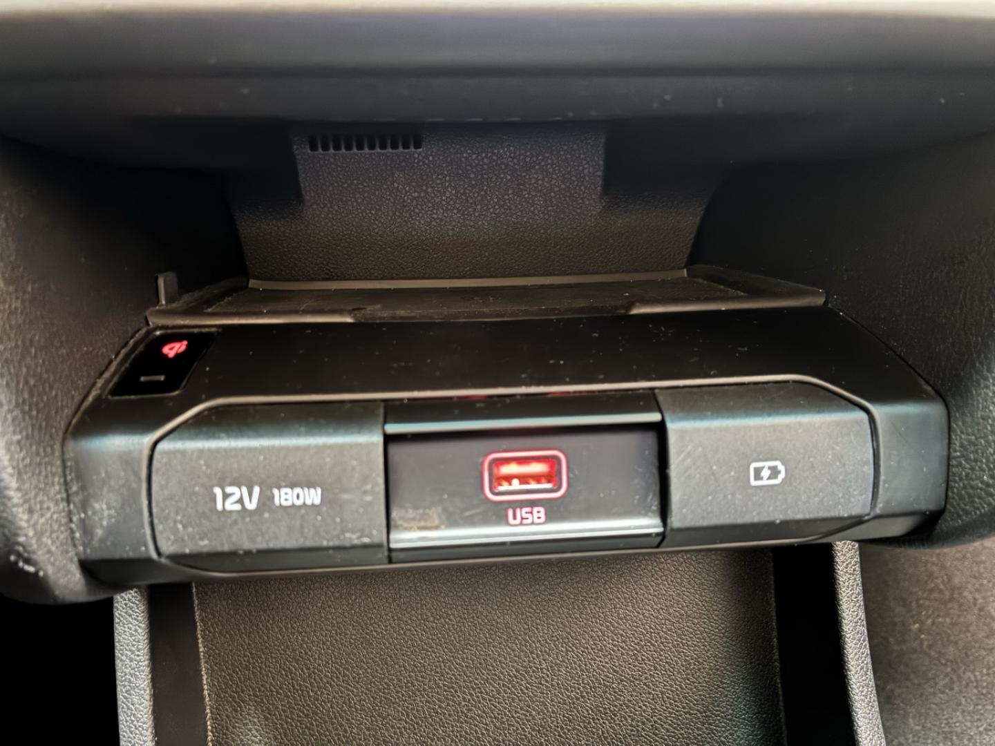 Image KIA Niro 1.6 GDi 105ch ISG + électrique 43.5ch Premium DCT6