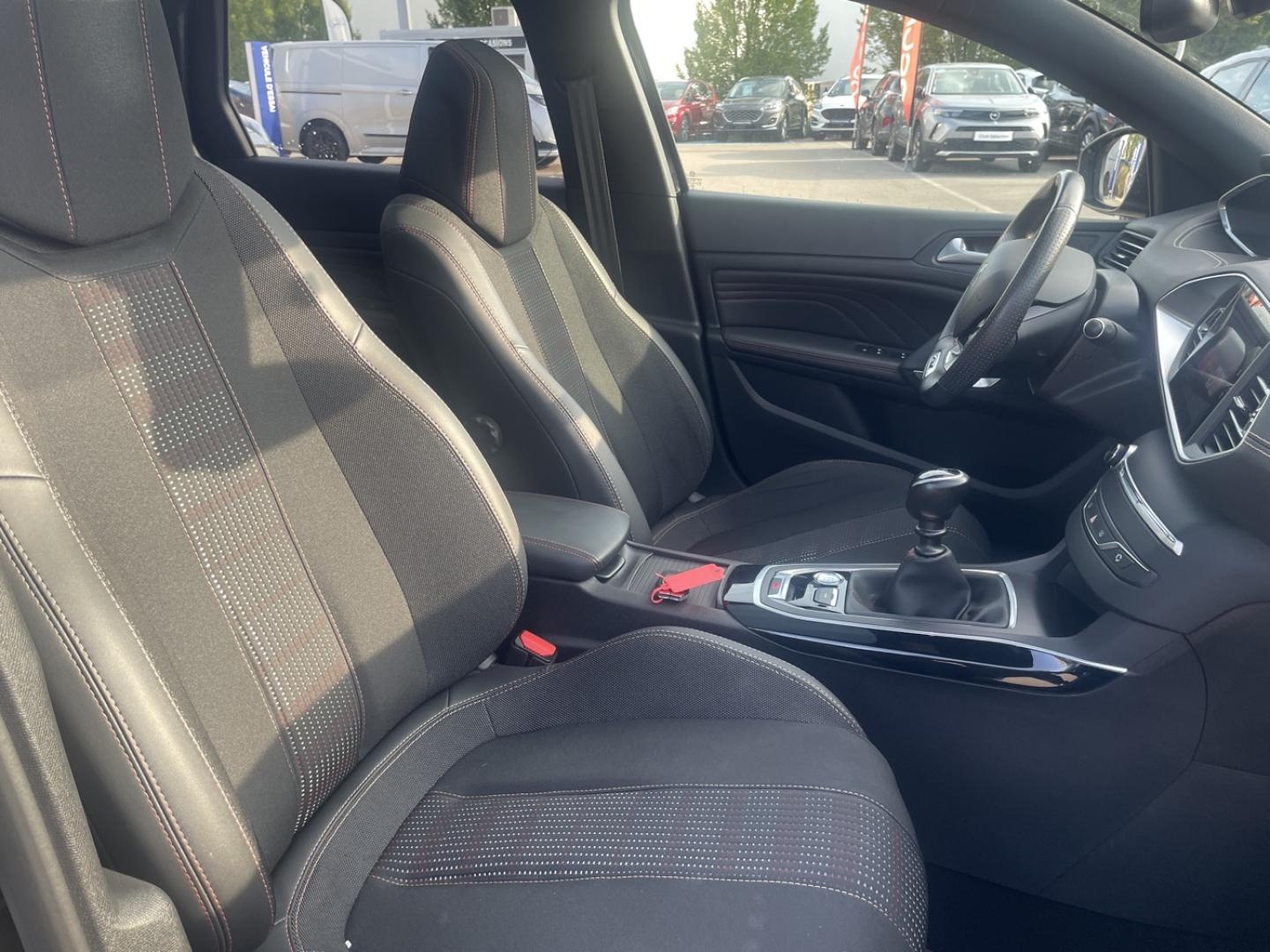 Image PEUGEOT 308 SW 1.2 PureTech 130ch S&S GT