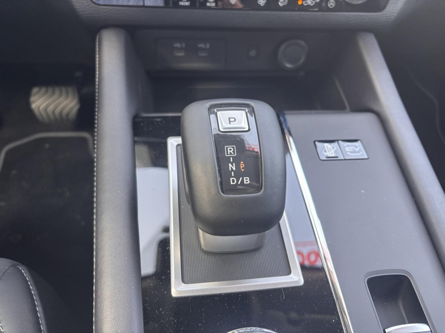 Image MITSUBISHI Outlander 2.4 PHEV 306ch Invite+ 4WD