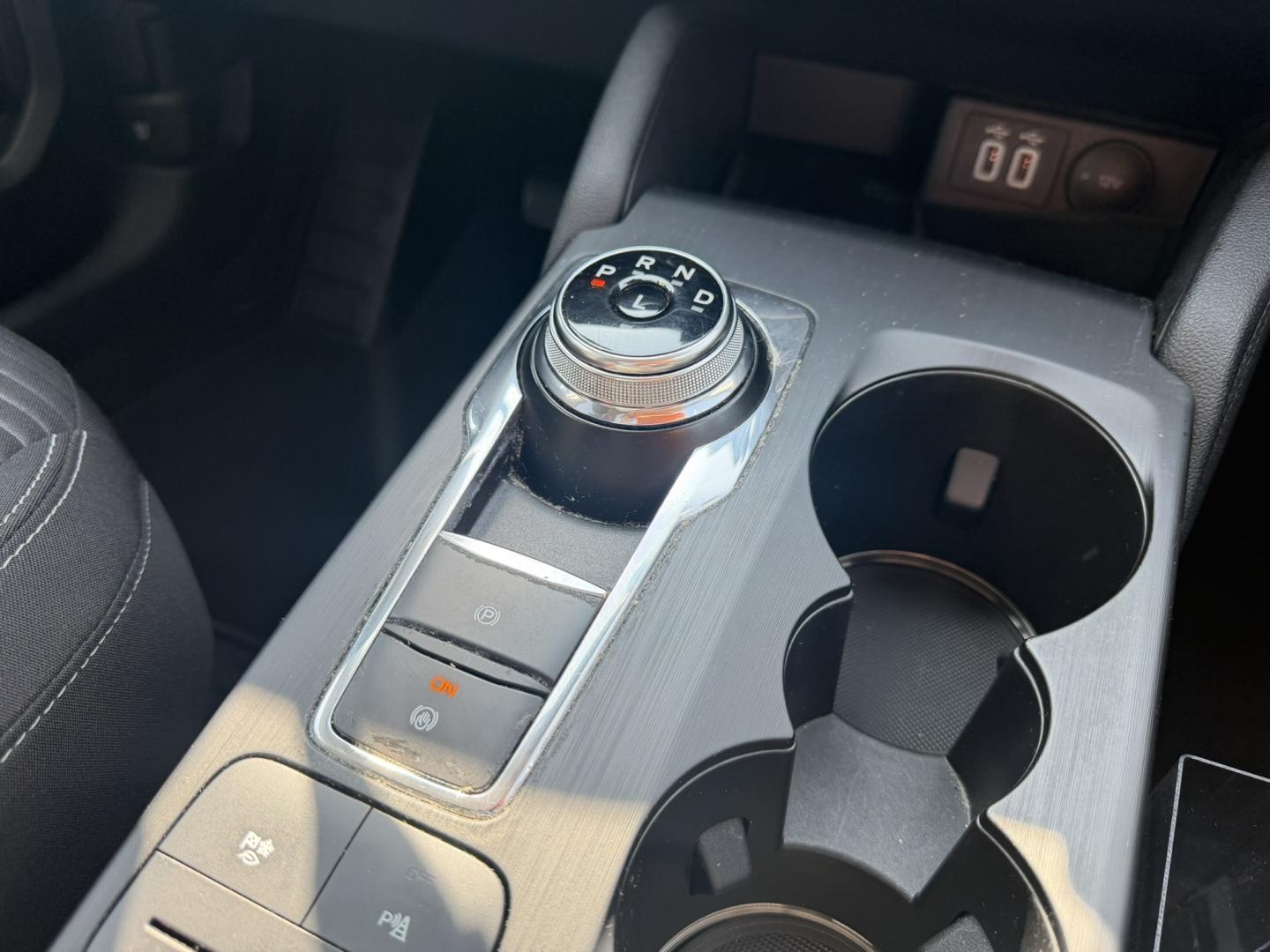 Image FORD Kuga 2.5 Duratec 190ch FHEV Titanium BVA